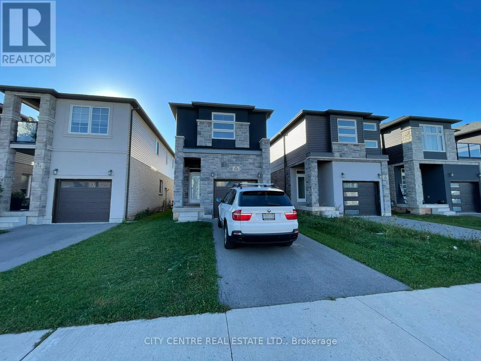 308 LOUISE STREET