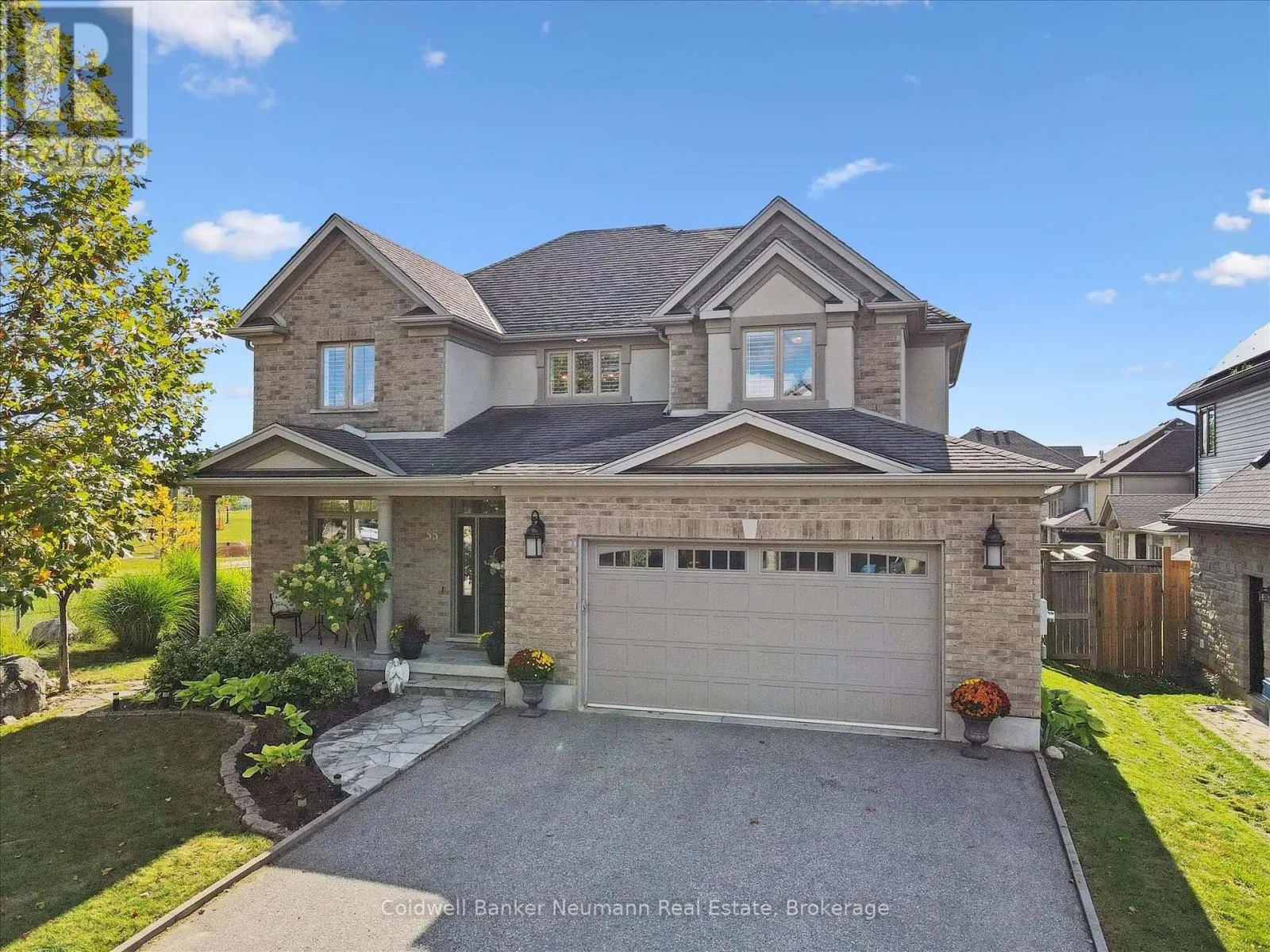 55 ZADUK PLACE