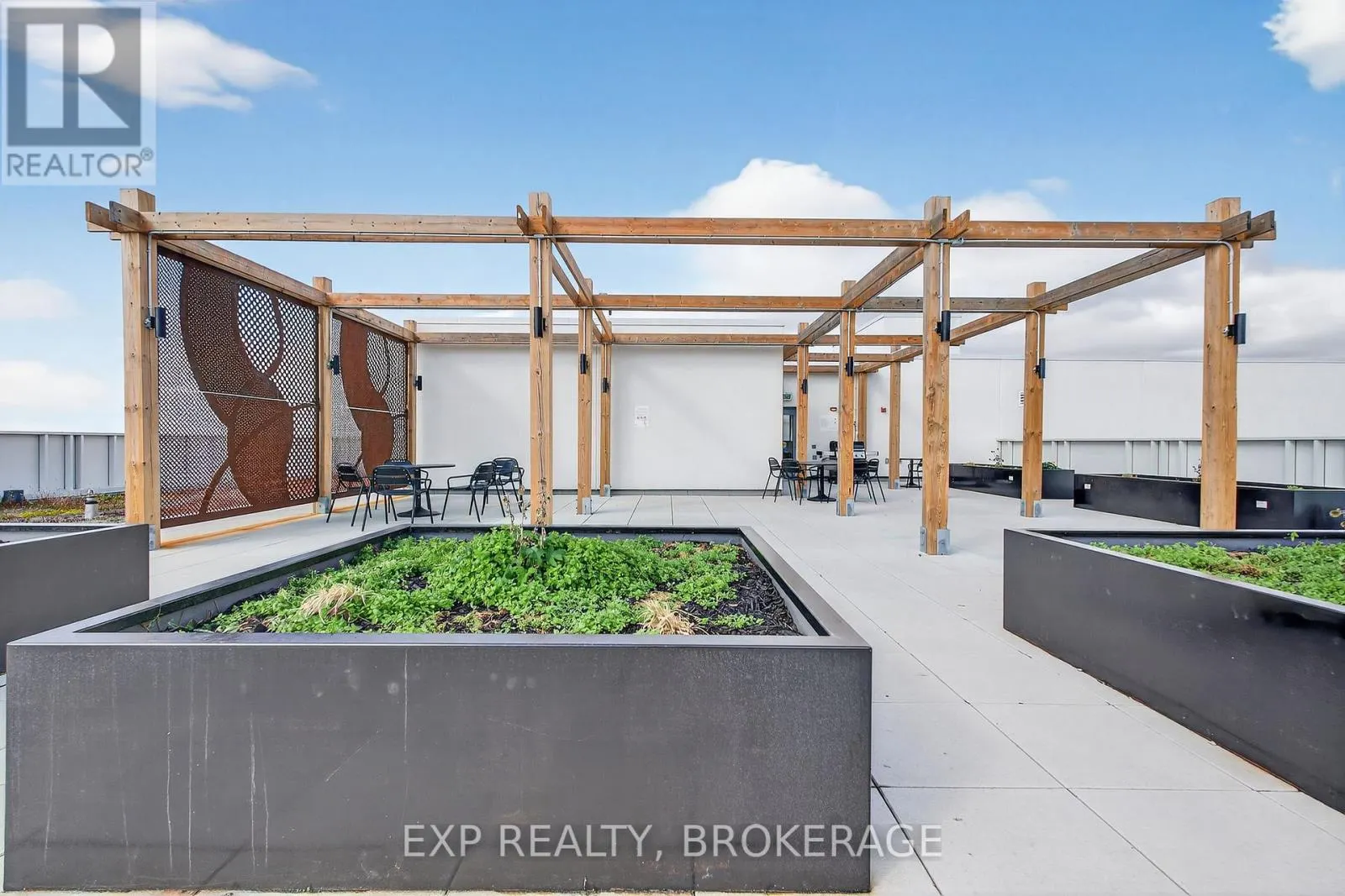 407 - 652 PRINCESS STREET, #407
