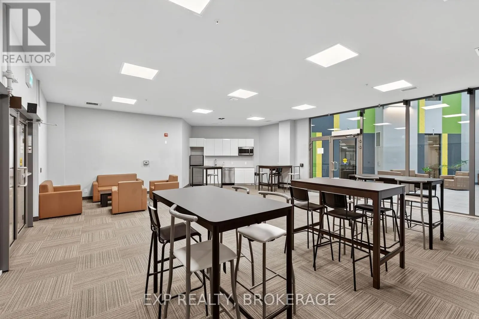 407 - 652 PRINCESS STREET, #407