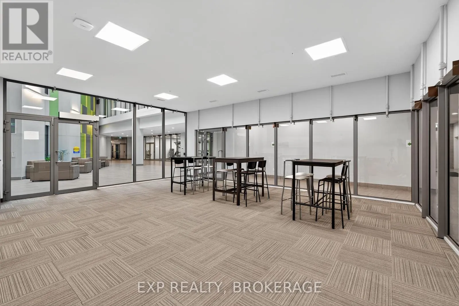 407 - 652 PRINCESS STREET, #407