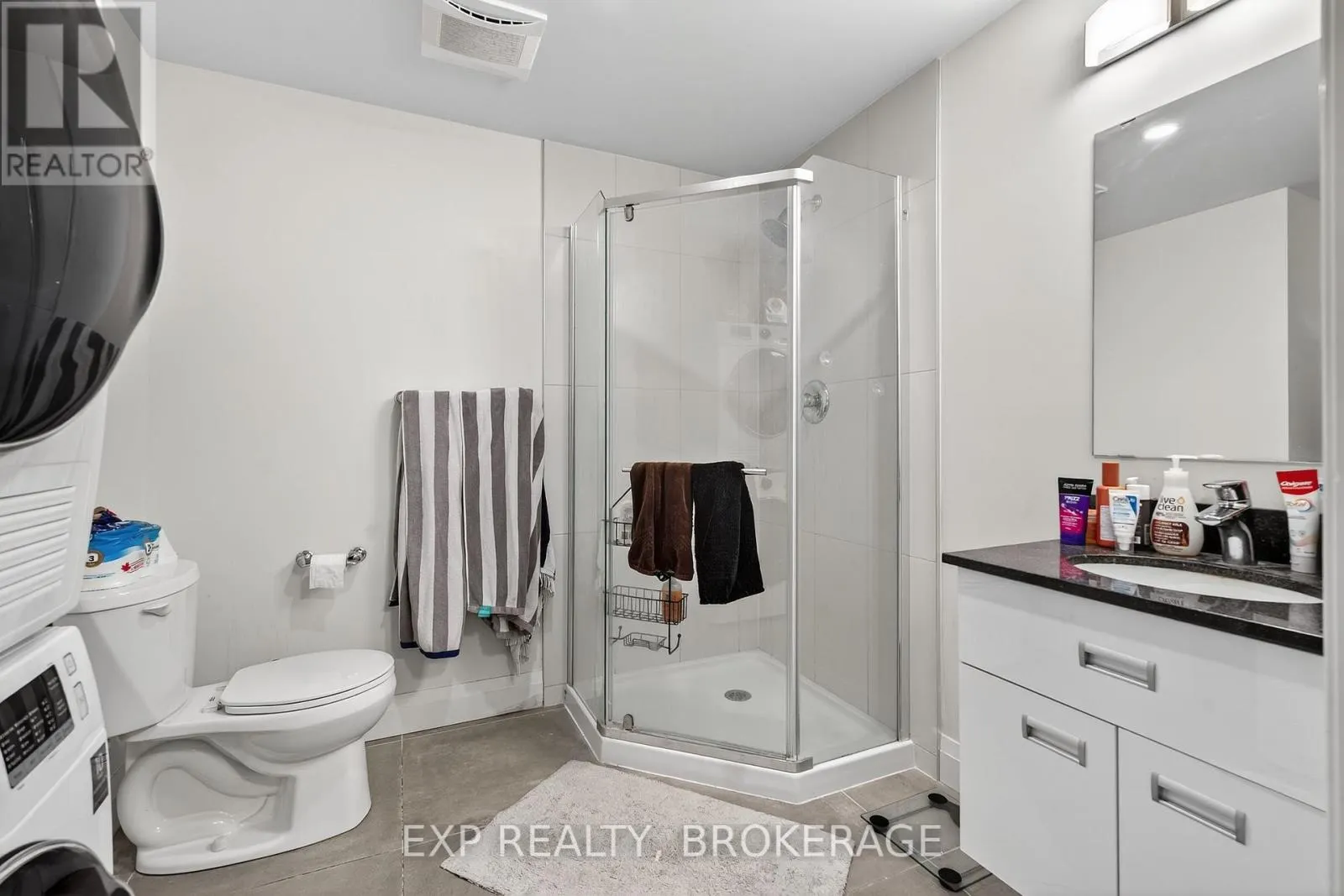 407 - 652 PRINCESS STREET, #407