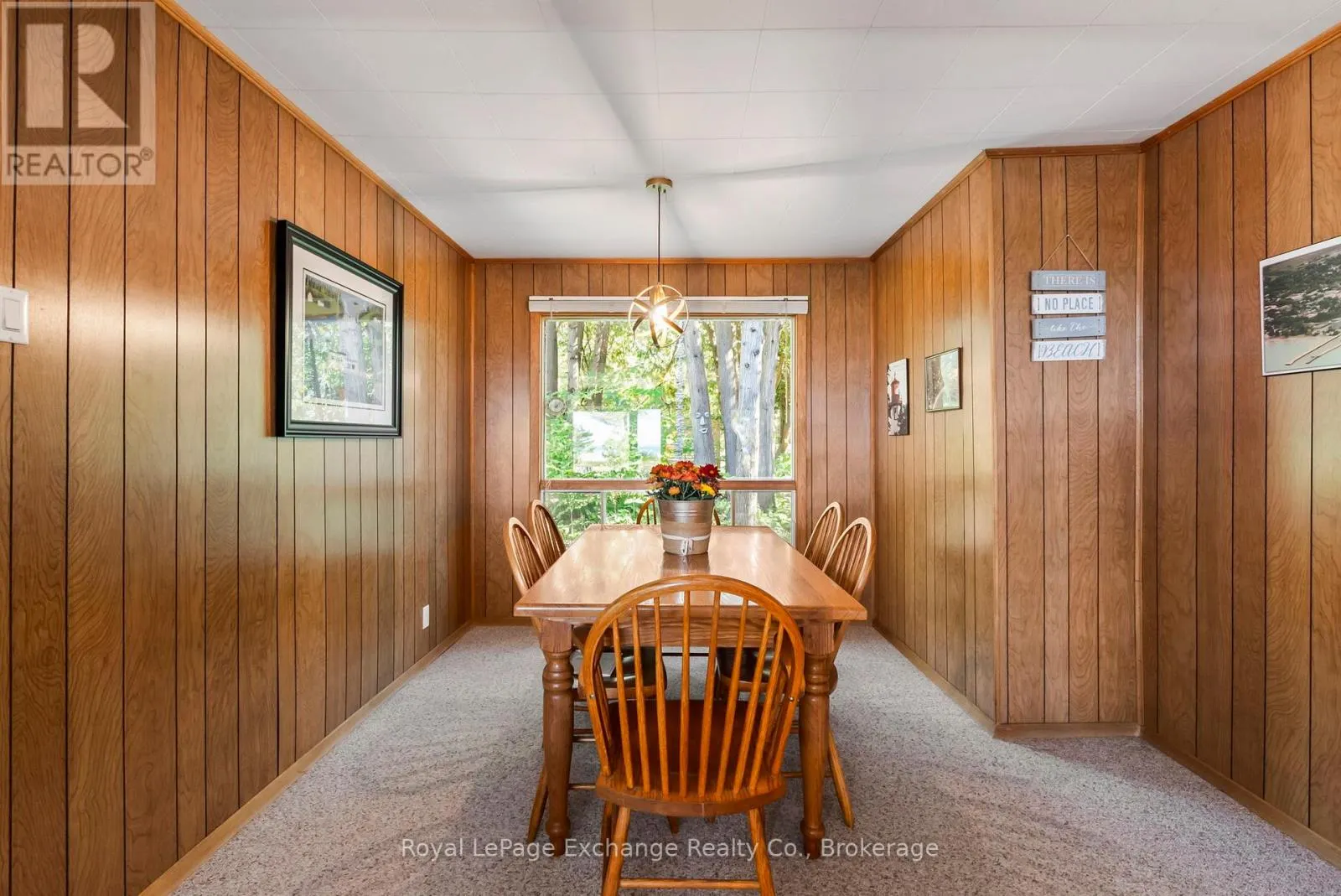 10 EDGEMERE AVENUE