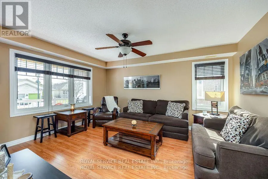 301 - 235 RUTTAN TERRACE, #301
