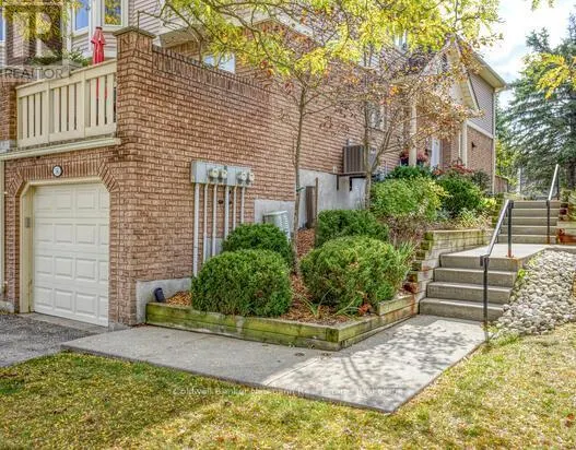 56 - 941 GORDON STREET, #56
