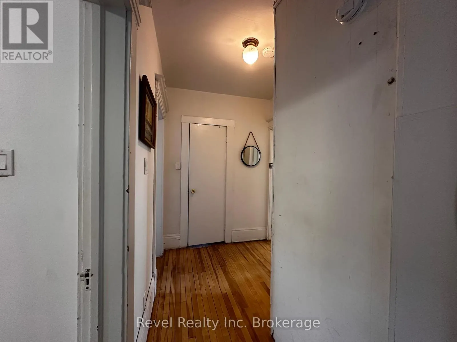 551 FIRST AVENUE E