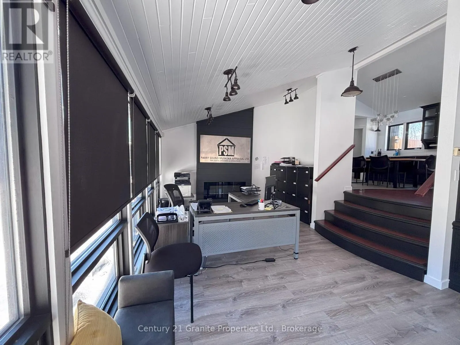 4 BARTLETT DRIVE