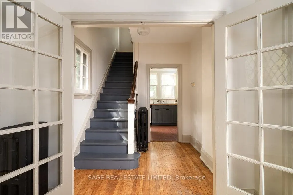 36 MOUNTWOOD AVENUE