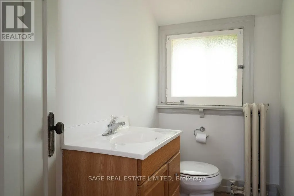 36 MOUNTWOOD AVENUE