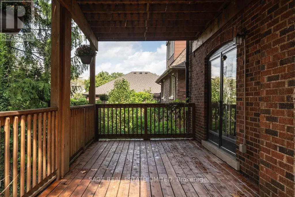 36 MOUNTWOOD AVENUE