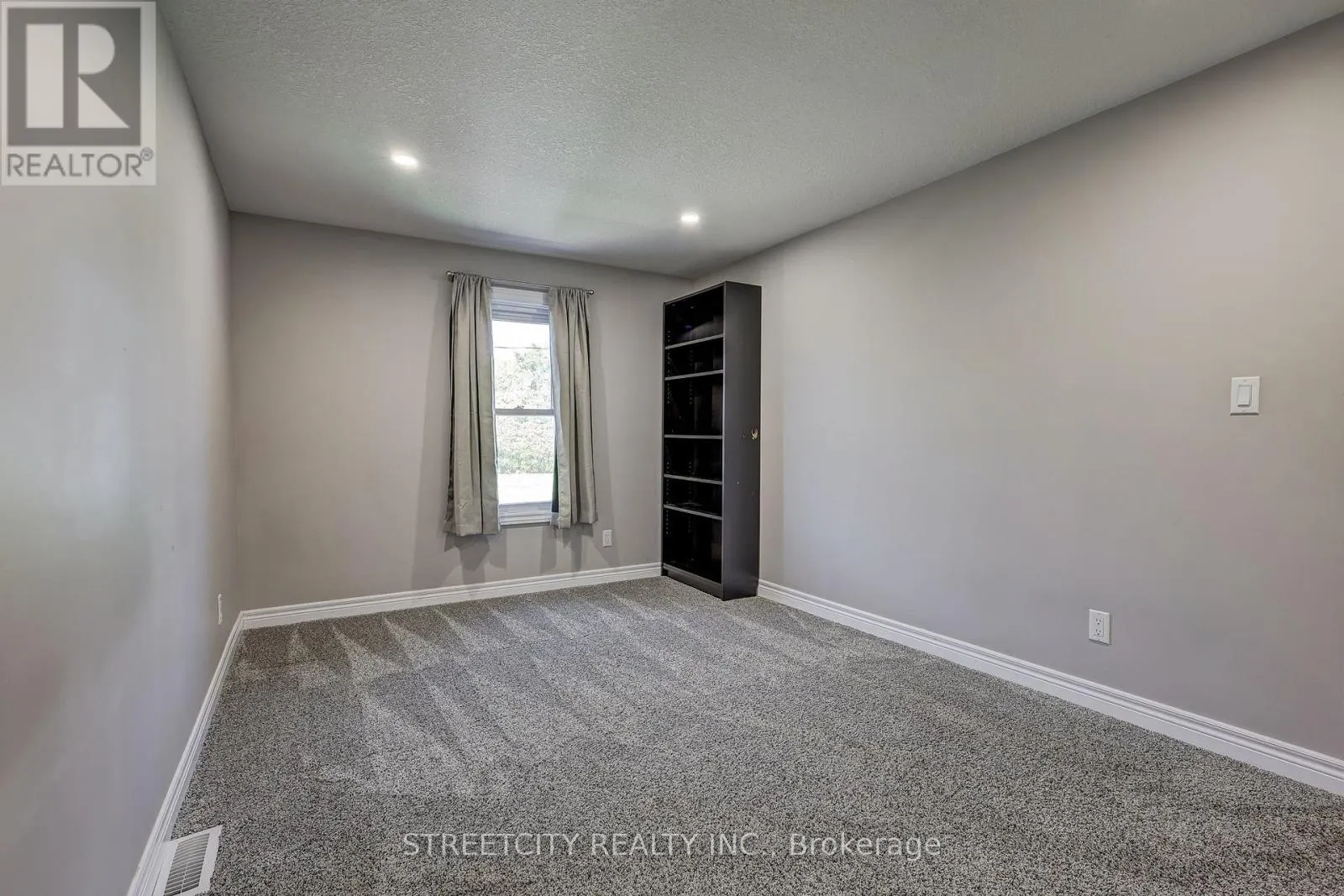 276 MARSH LINE