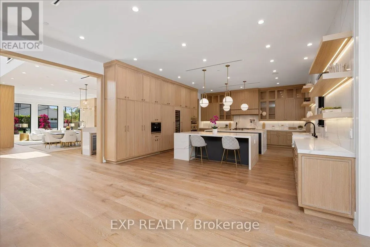 200 LAKESHORE ROAD