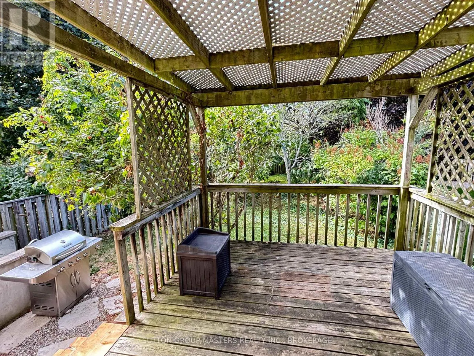1077 ACADIA DRIVE