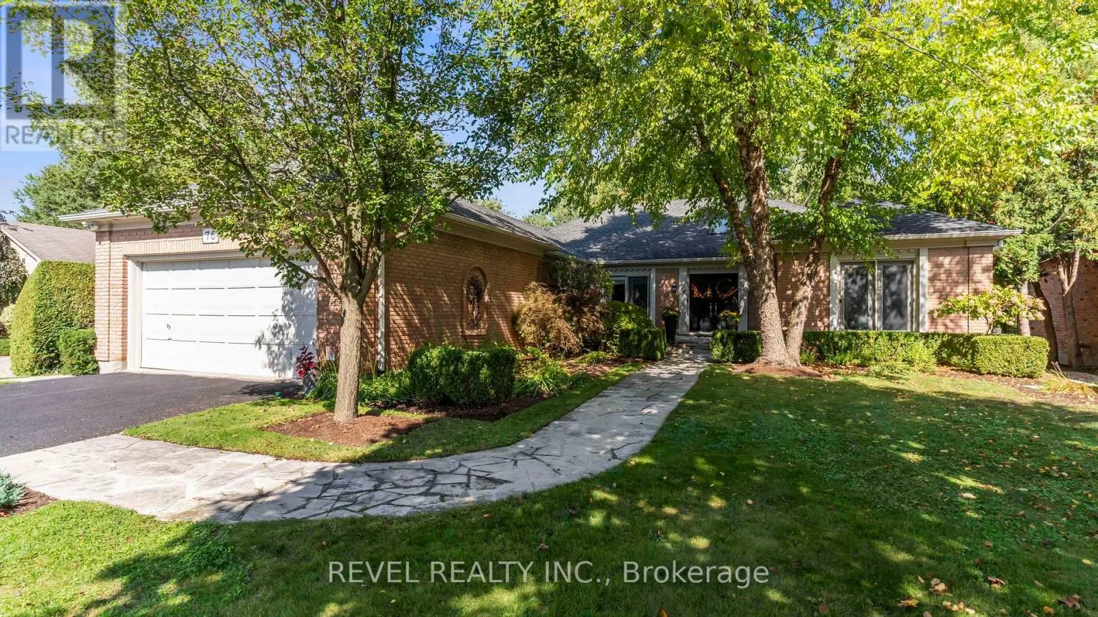 76 TALLWOOD CIRCLE