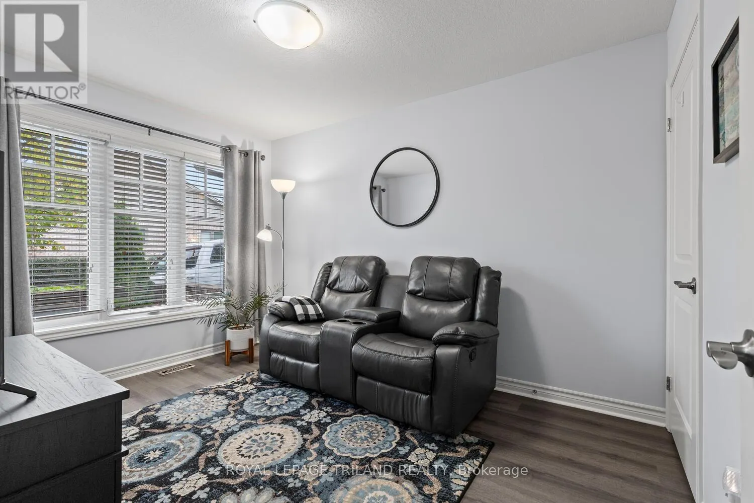 63 - 765 KILLARNEY ROAD, #63
