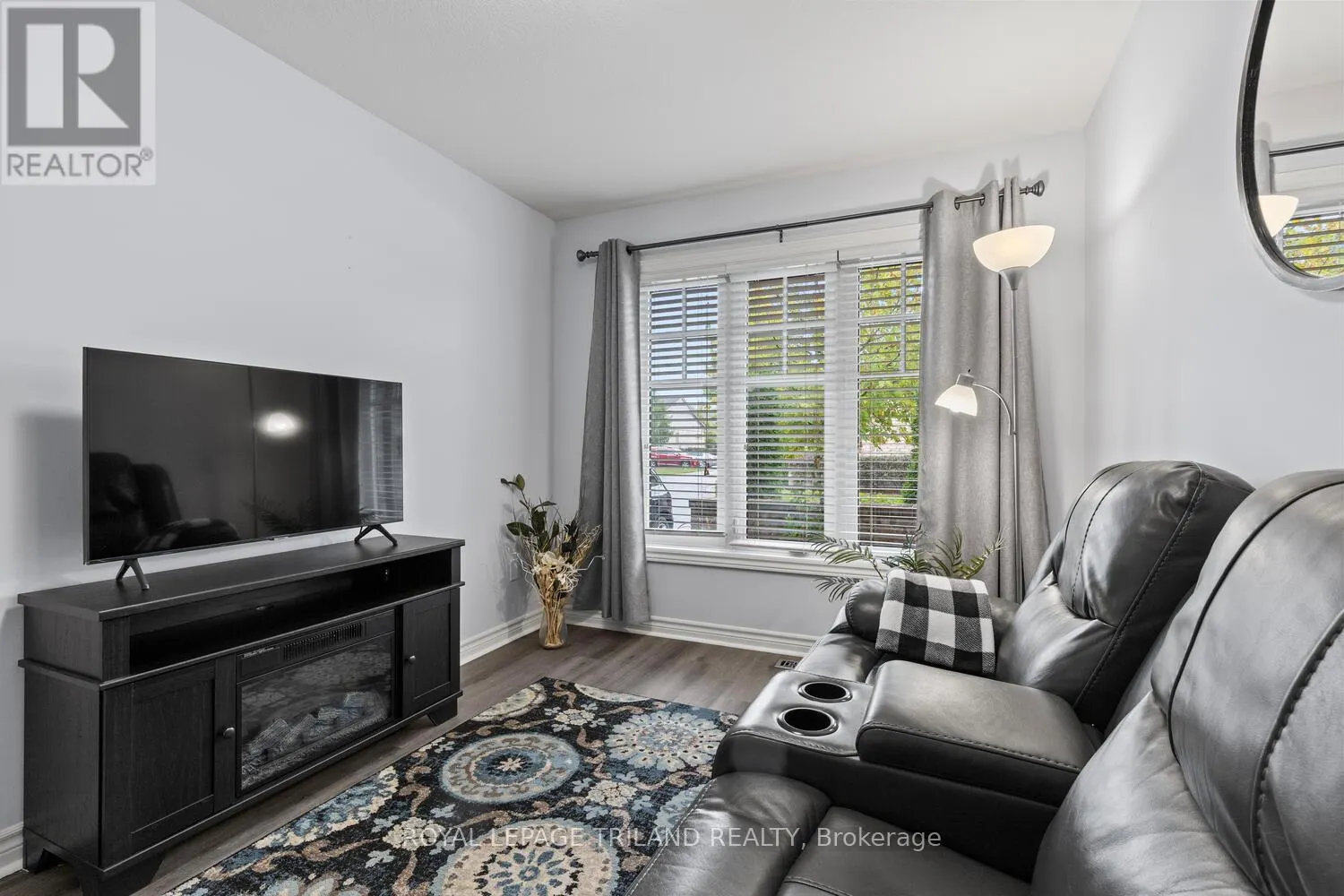 63 - 765 KILLARNEY ROAD, #63