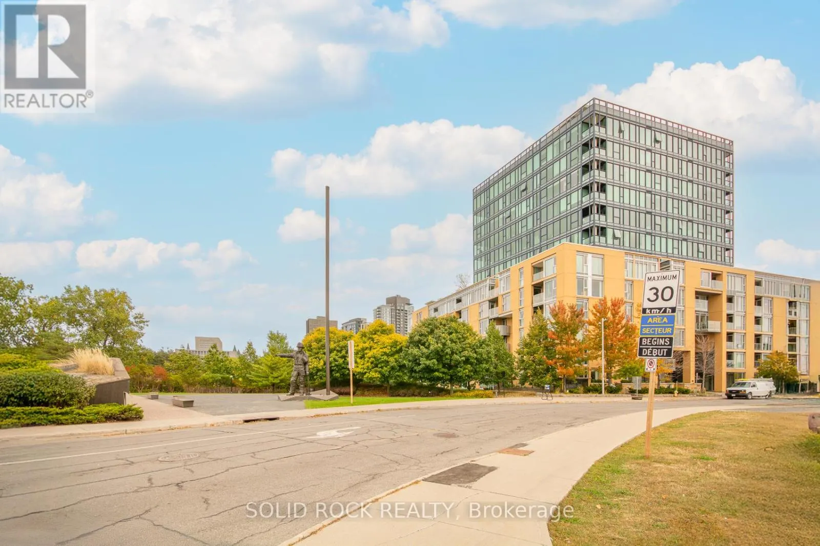 210 - 200 LETT STREET