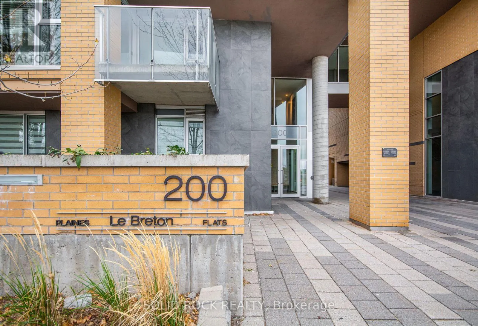 210 - 200 LETT STREET