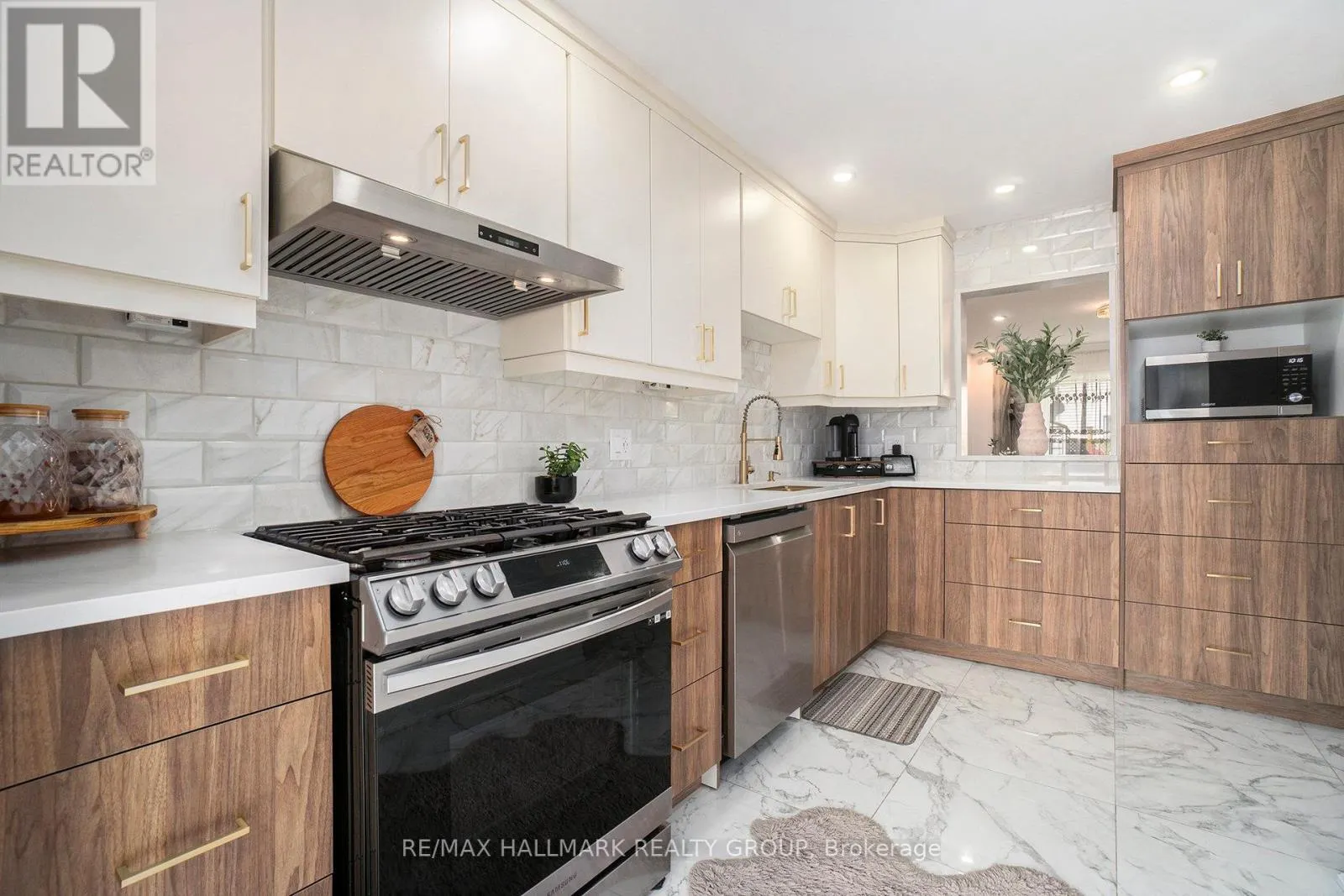 32 - 3017 VICTORIA HEIGHTS CRESCENT