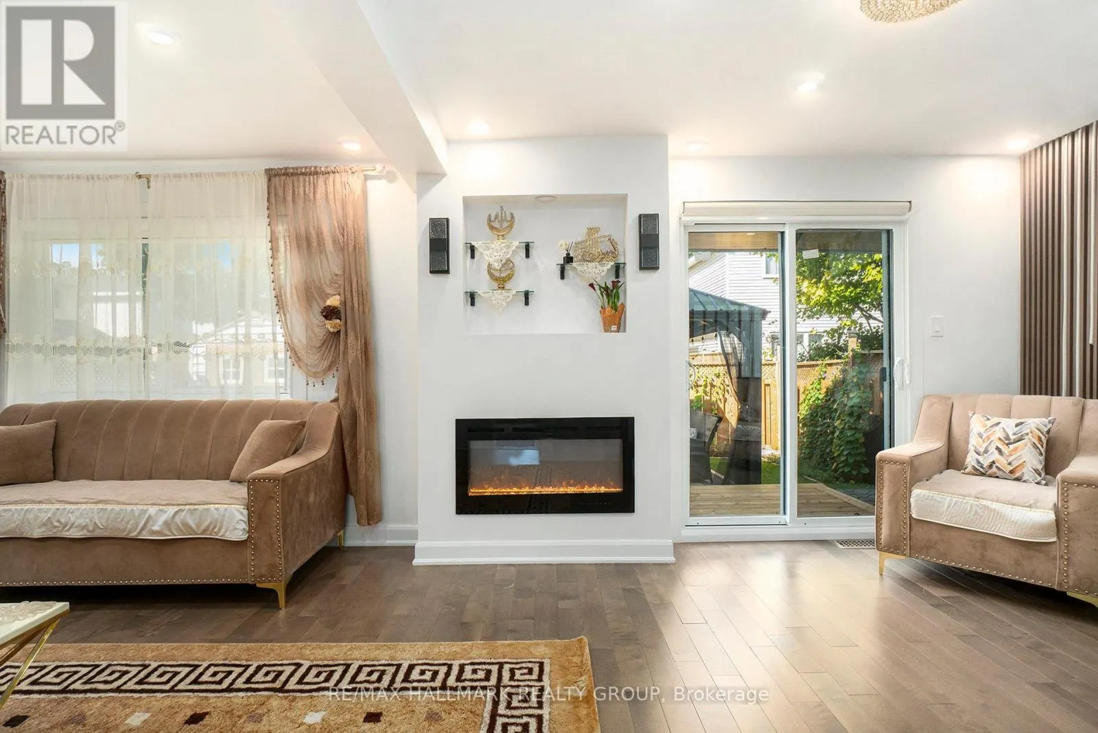 32 - 3017 VICTORIA HEIGHTS CRESCENT