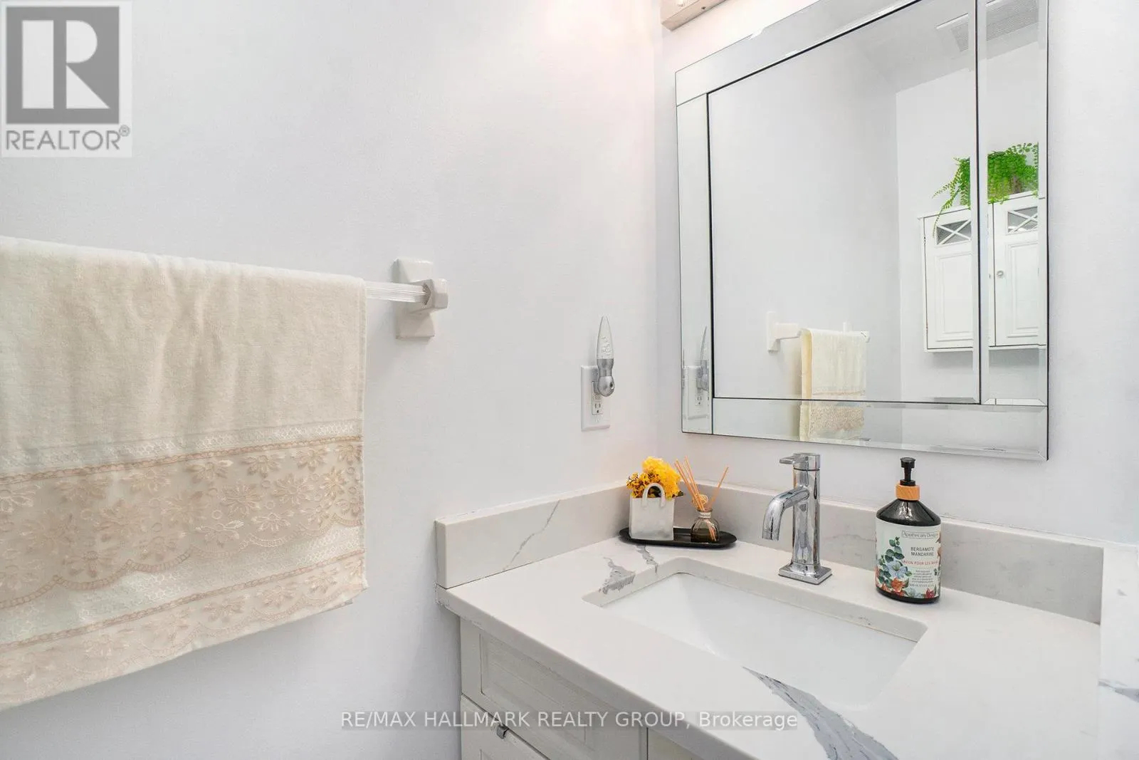 32 - 3017 VICTORIA HEIGHTS CRESCENT