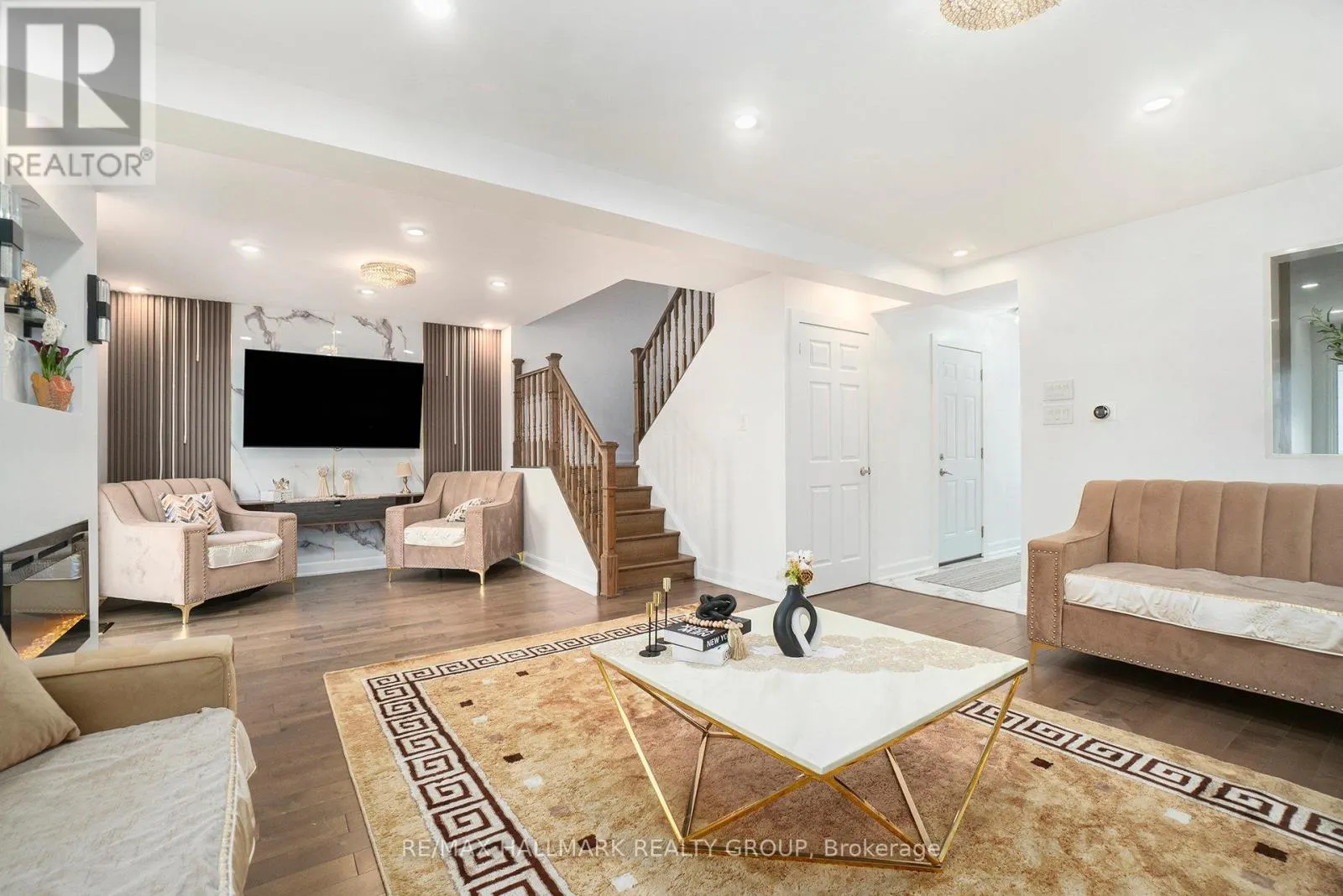 32 - 3017 VICTORIA HEIGHTS CRESCENT