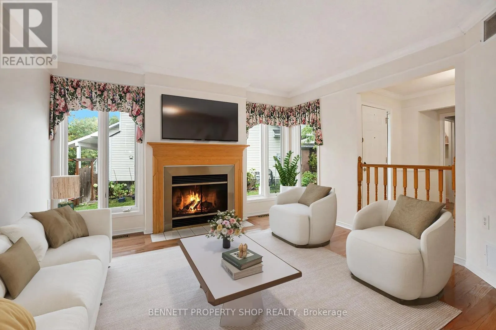 11 BILLINGHAM CRESCENT