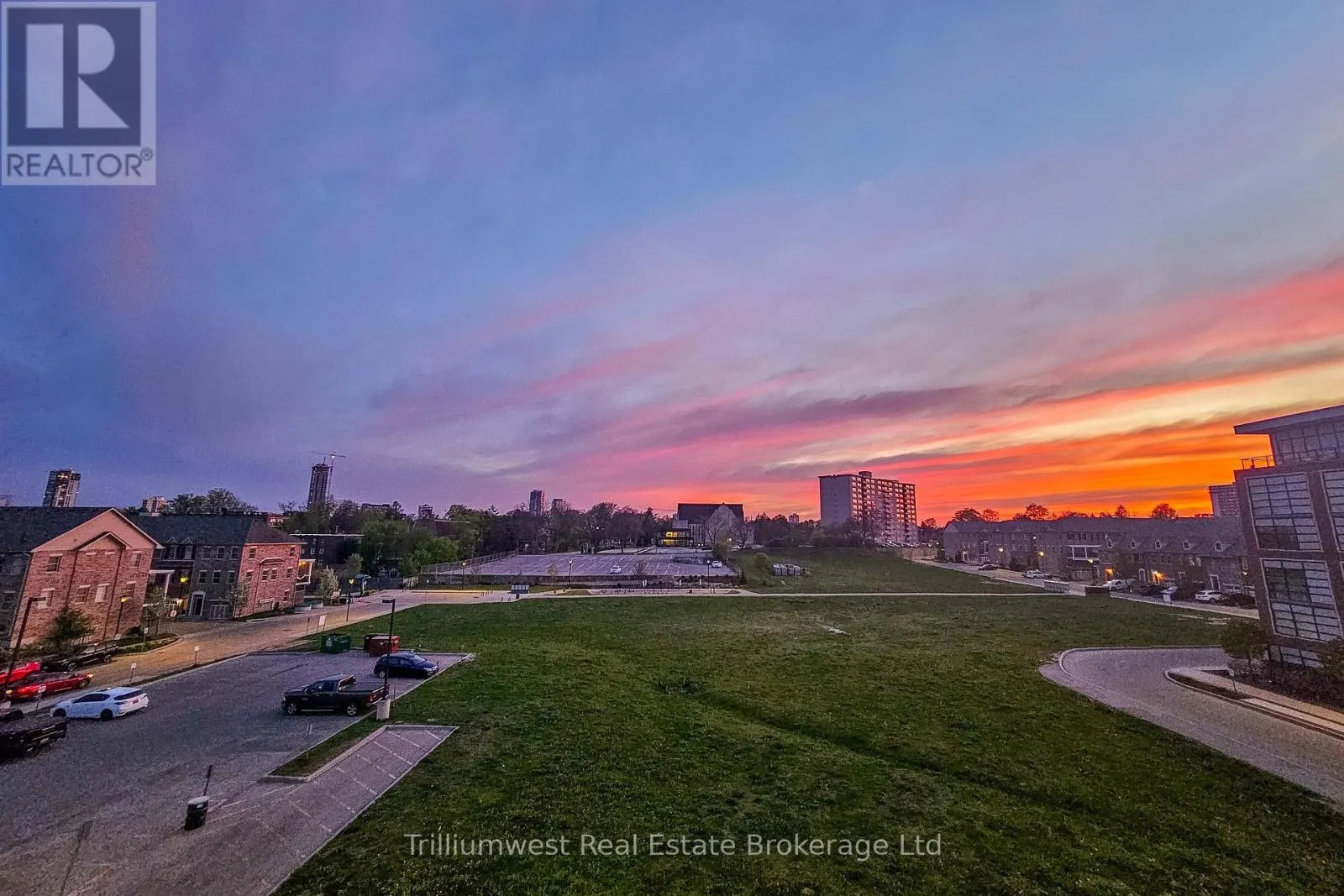 412 - 155 ST LEGER STREET, #412