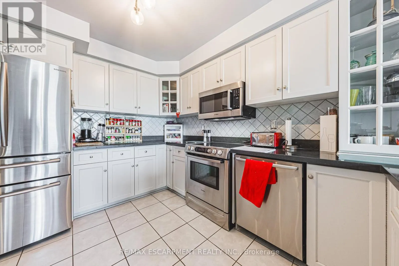 6 - 85 EDGEWATER DRIVE