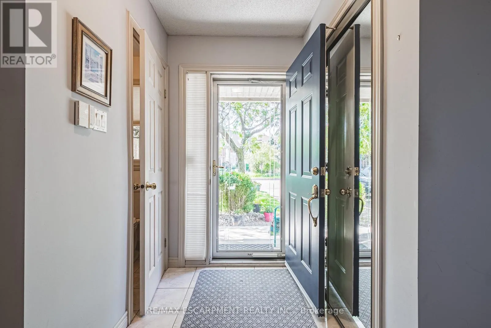 6 - 85 EDGEWATER DRIVE