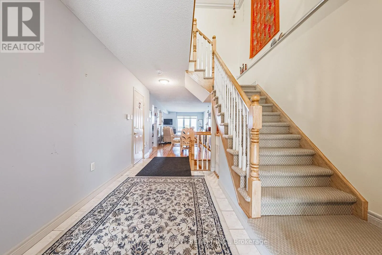 6 - 85 EDGEWATER DRIVE