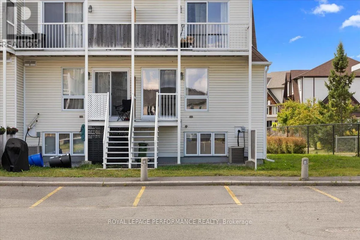 732 LAKERIDGE DRIVE