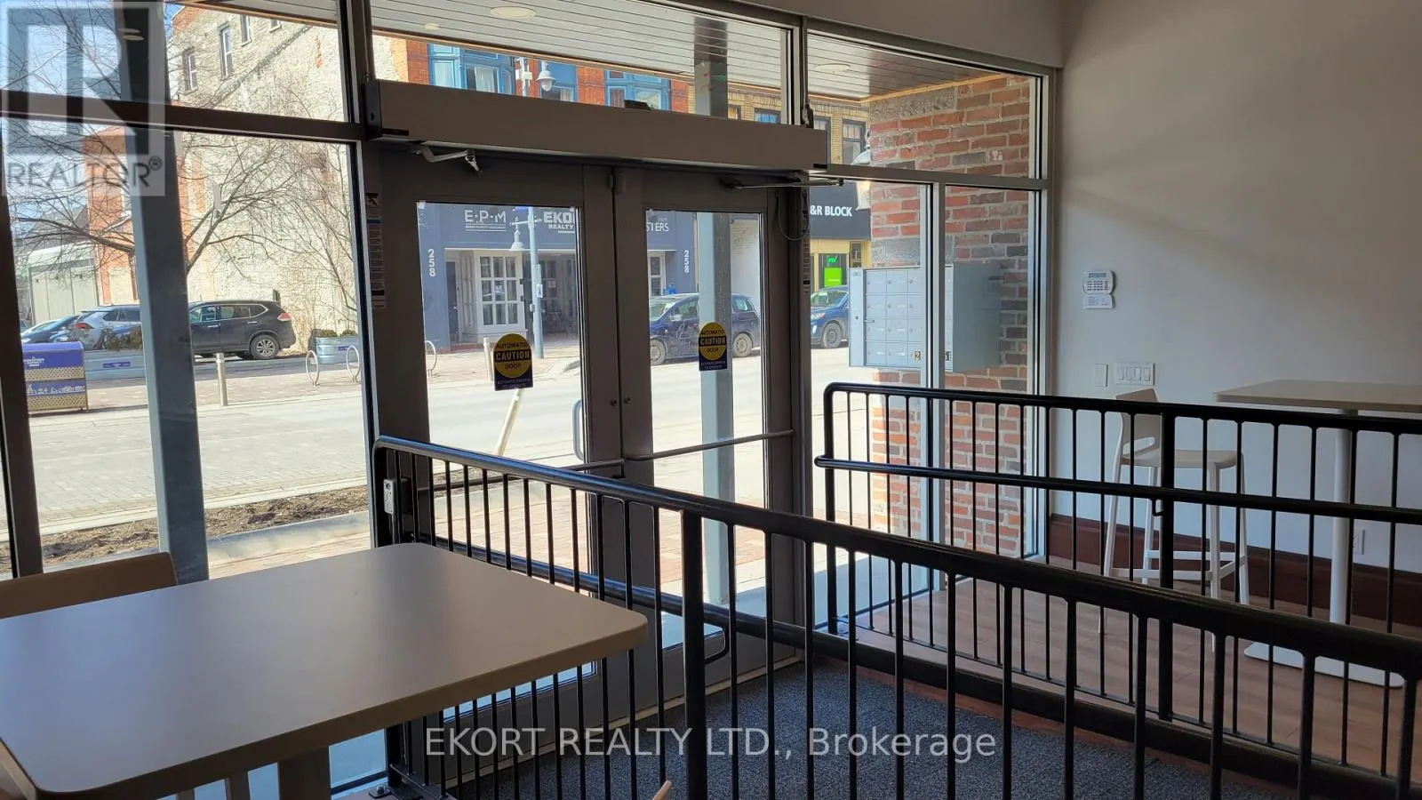 249-253 FRONT STREET