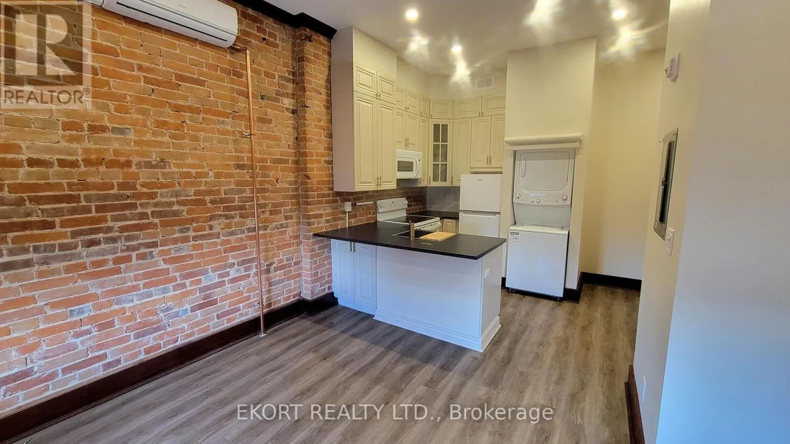 249-253 FRONT STREET