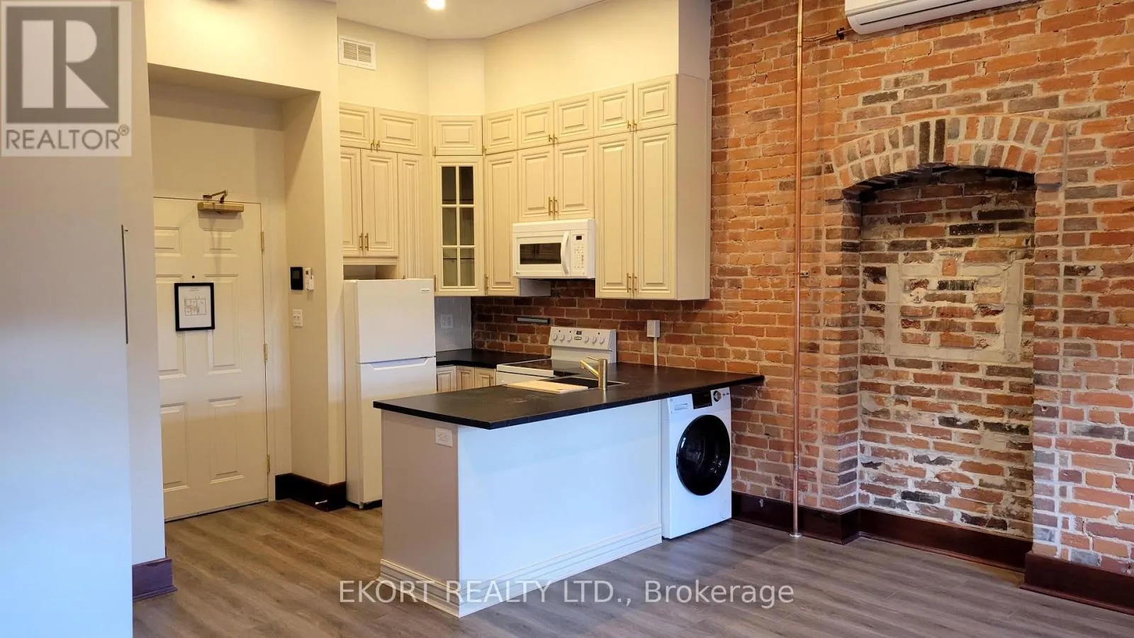 249-253 FRONT STREET