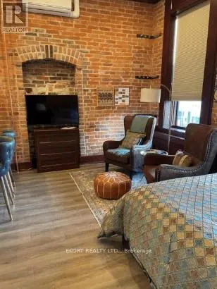 249-253 FRONT STREET