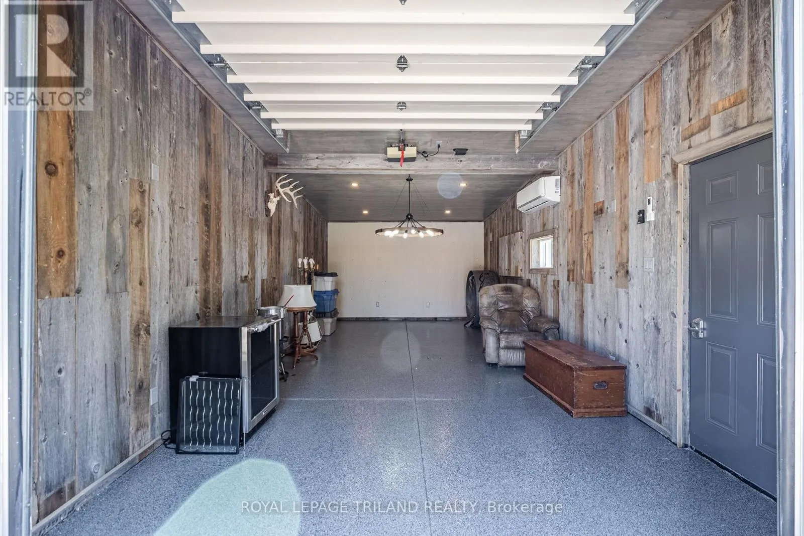 6058 STONE CHURCH ROAD