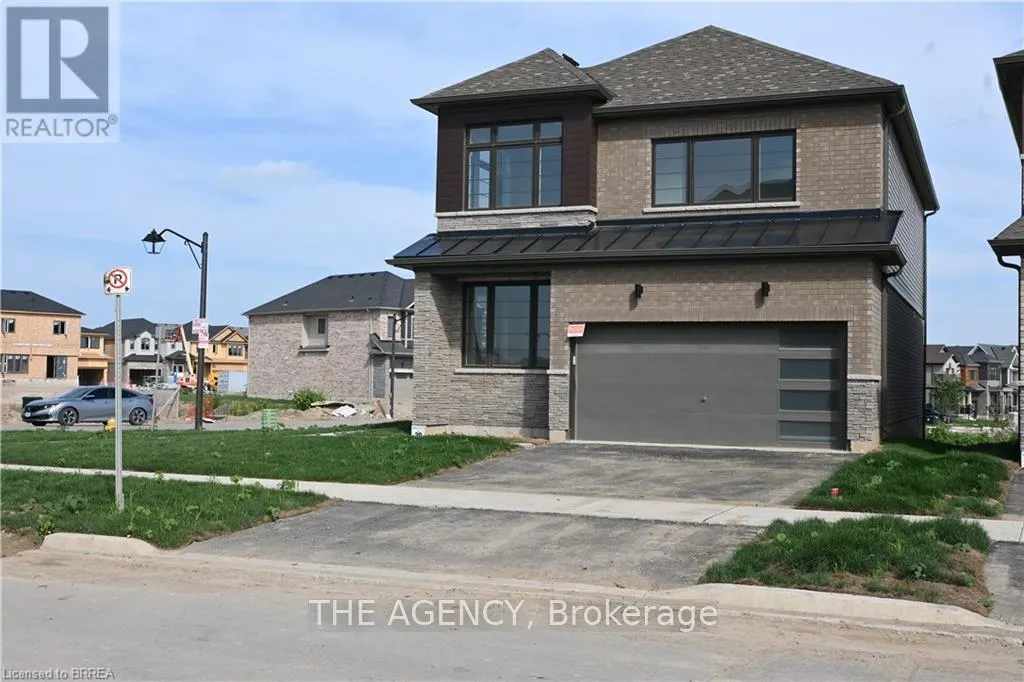 1 BEE CRESCENT