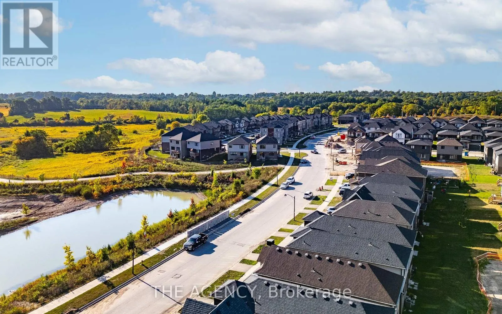 1 BEE CRESCENT