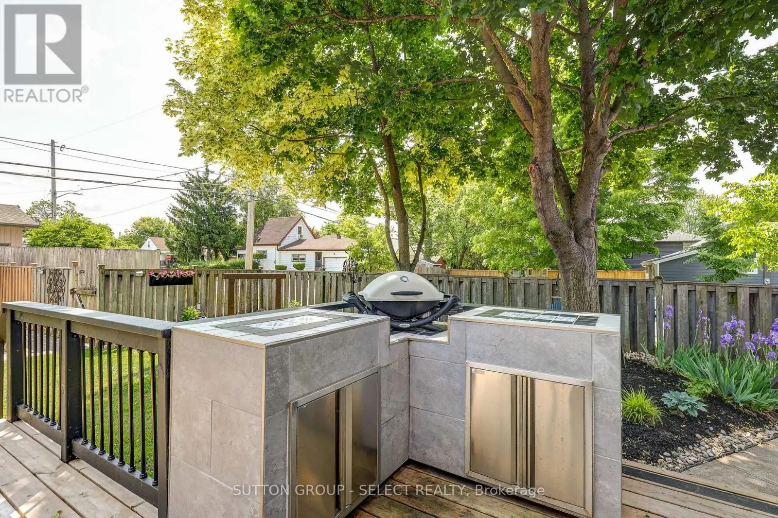 126 BRISBIN STREET