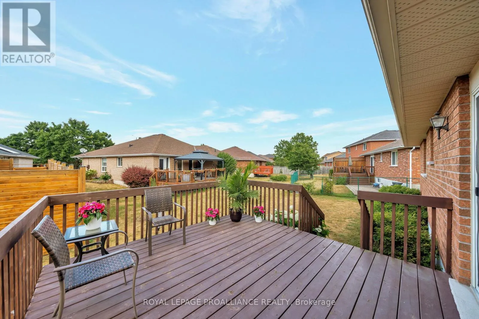 36 OAK RIDGE BOULEVARD