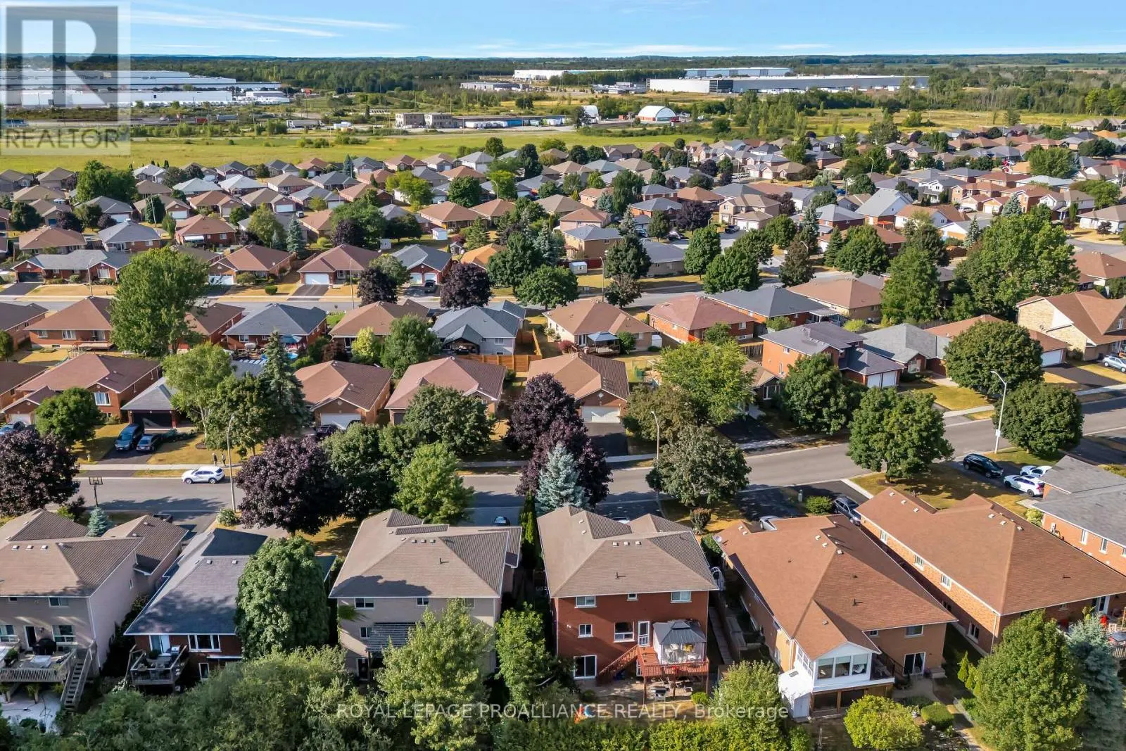 36 OAK RIDGE BOULEVARD