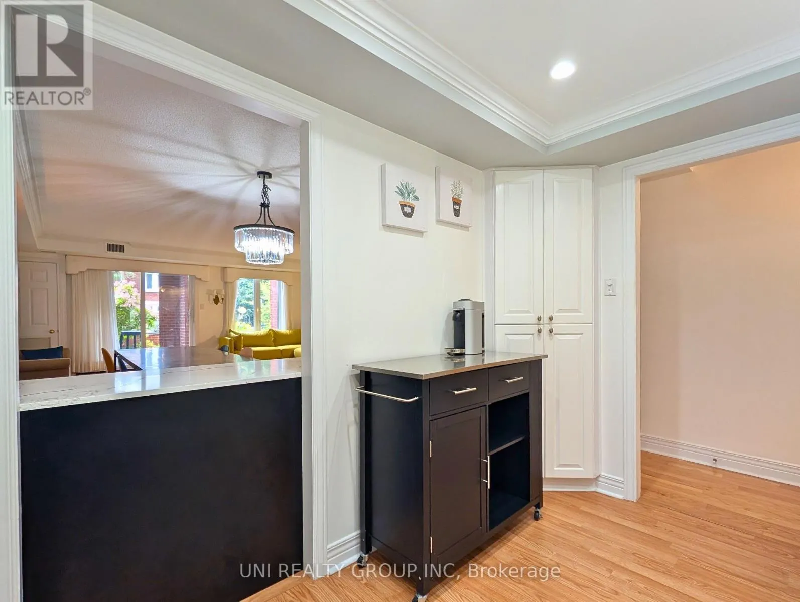 109 - 959 NORTH RIVER ROAD