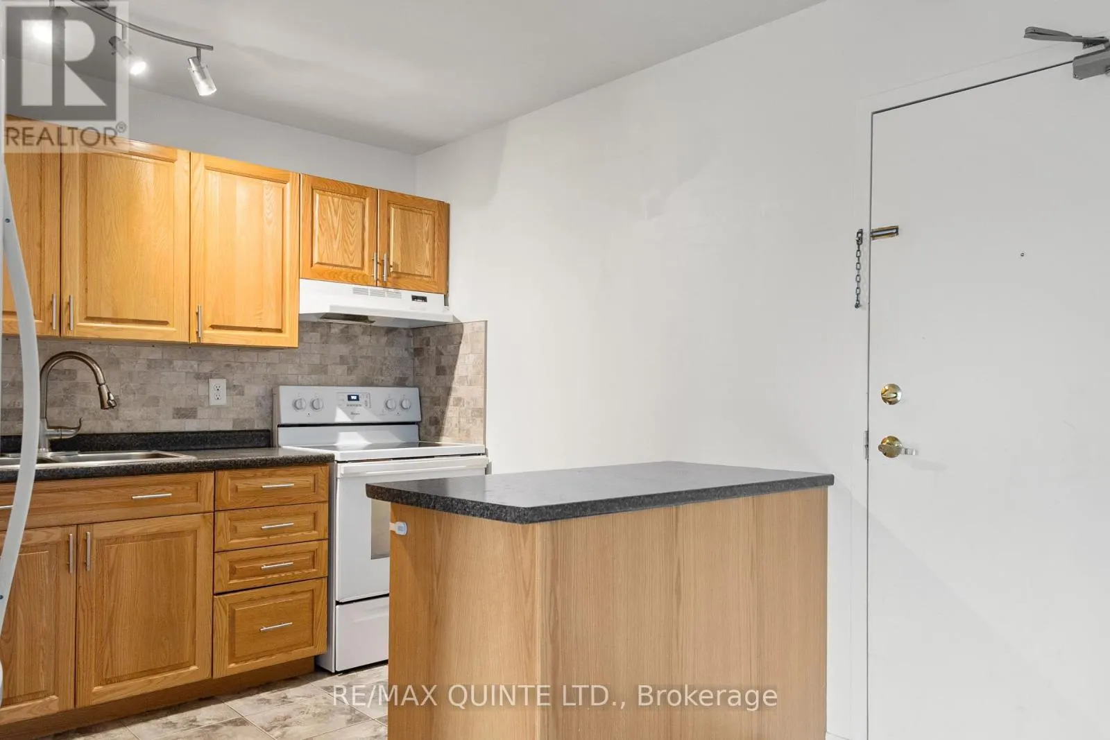 312 - 175 HAIG ROAD, #312
