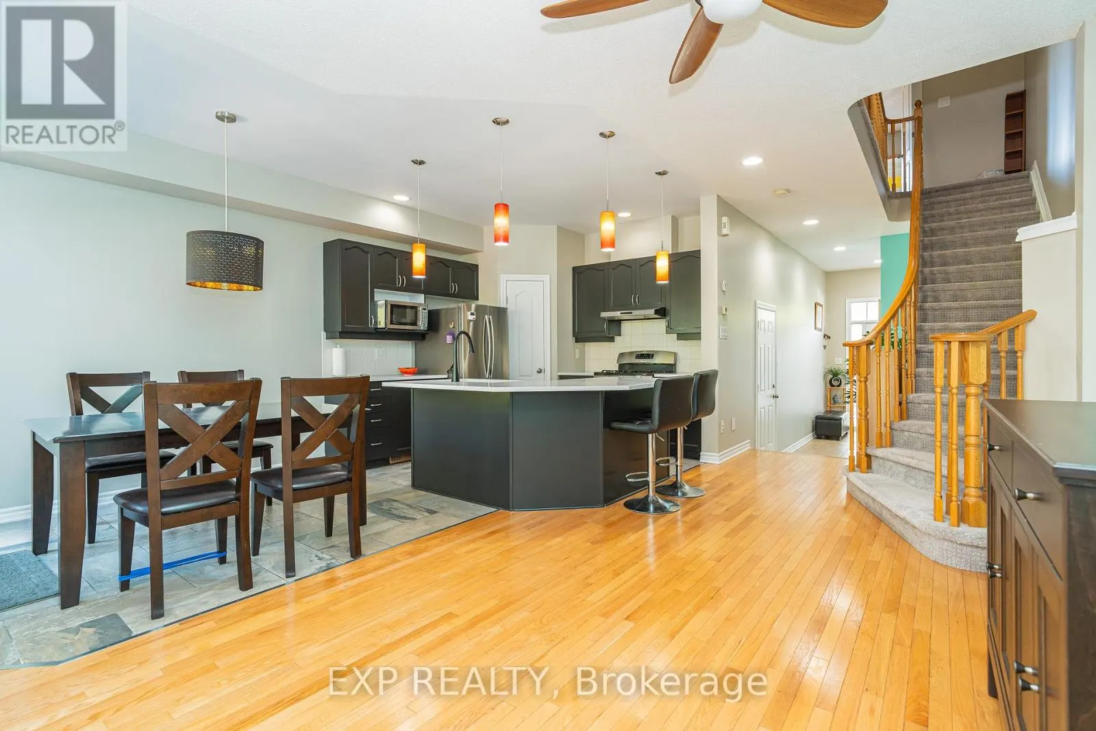 441 FOXHALL WAY