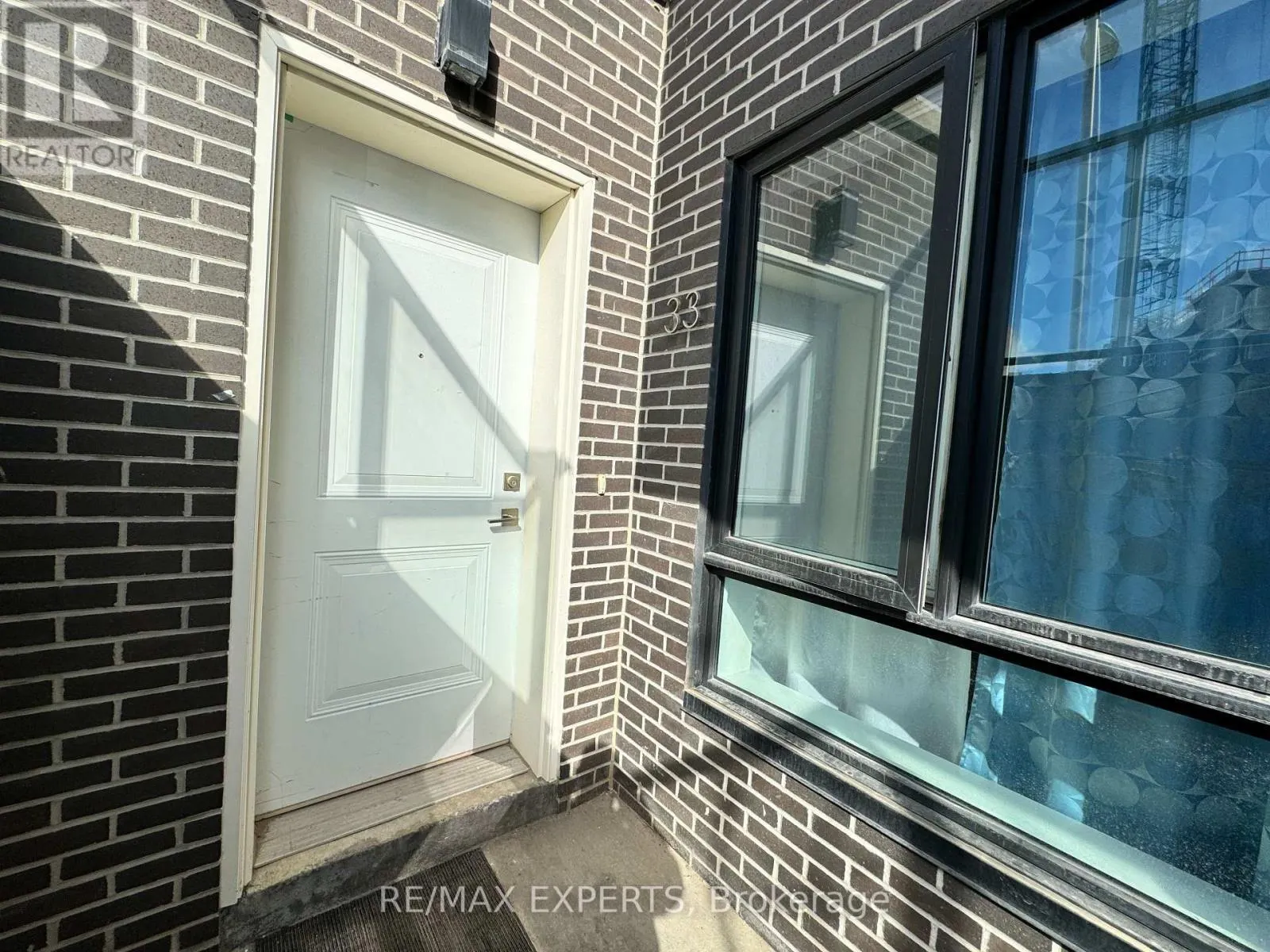 33A - 1430 HIGHLAND ROAD