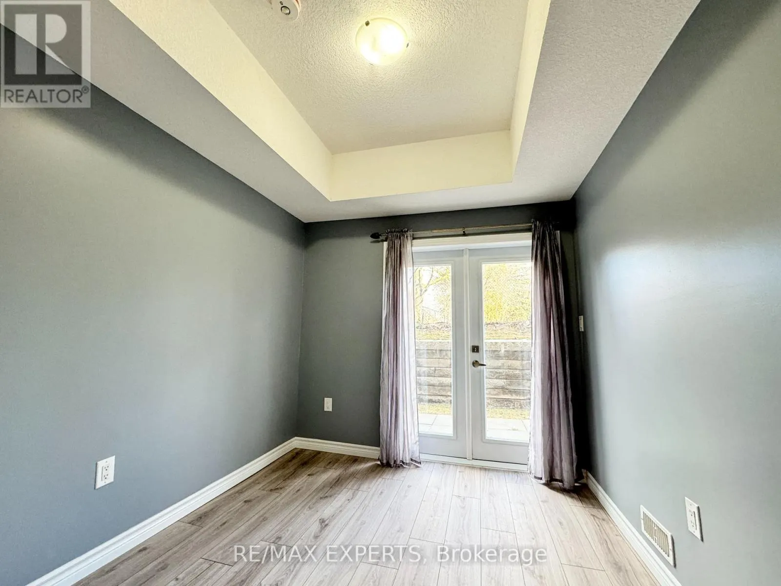 33A - 1430 HIGHLAND ROAD