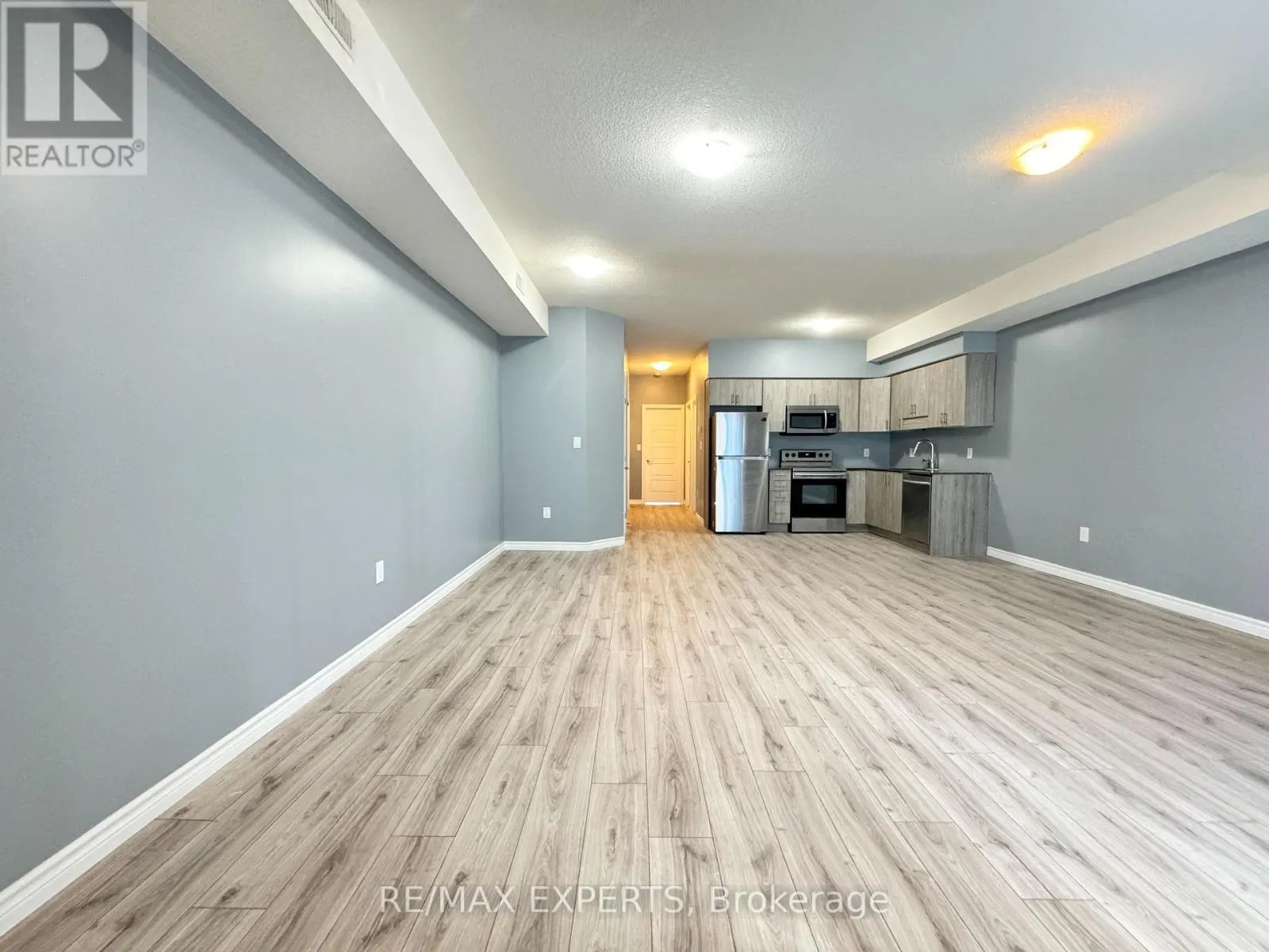 33A - 1430 HIGHLAND ROAD
