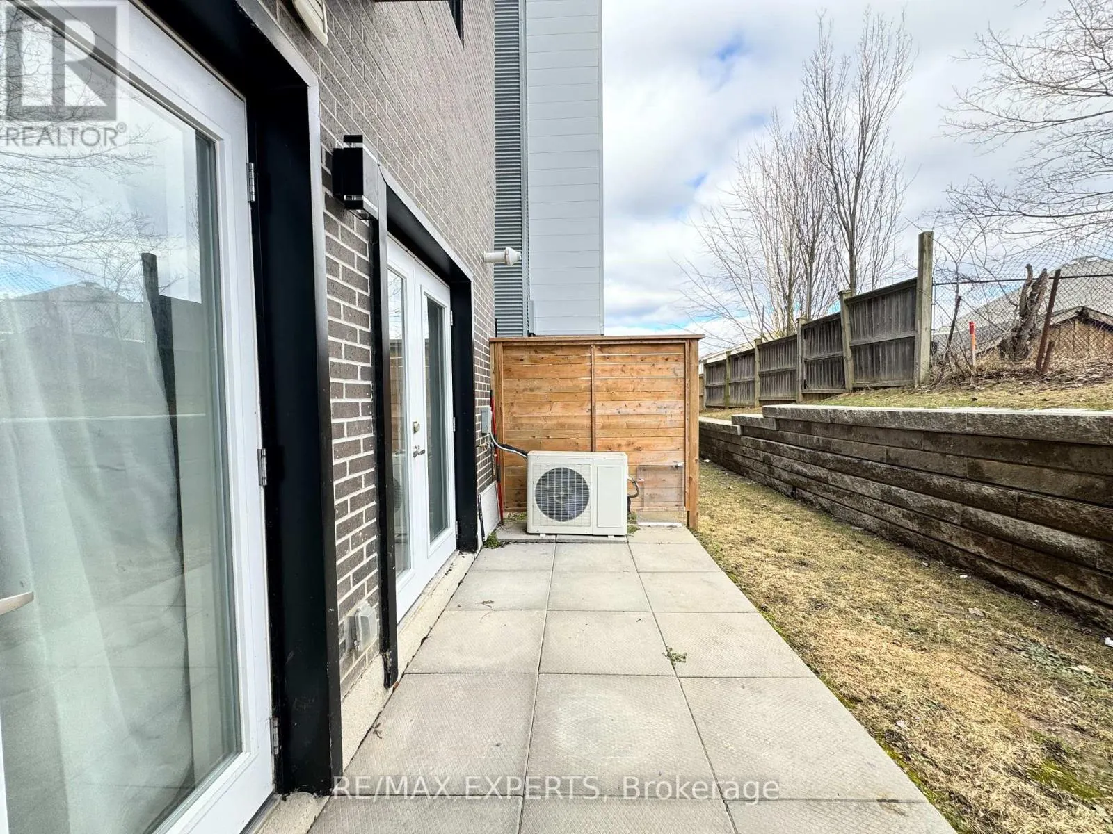 33A - 1430 HIGHLAND ROAD