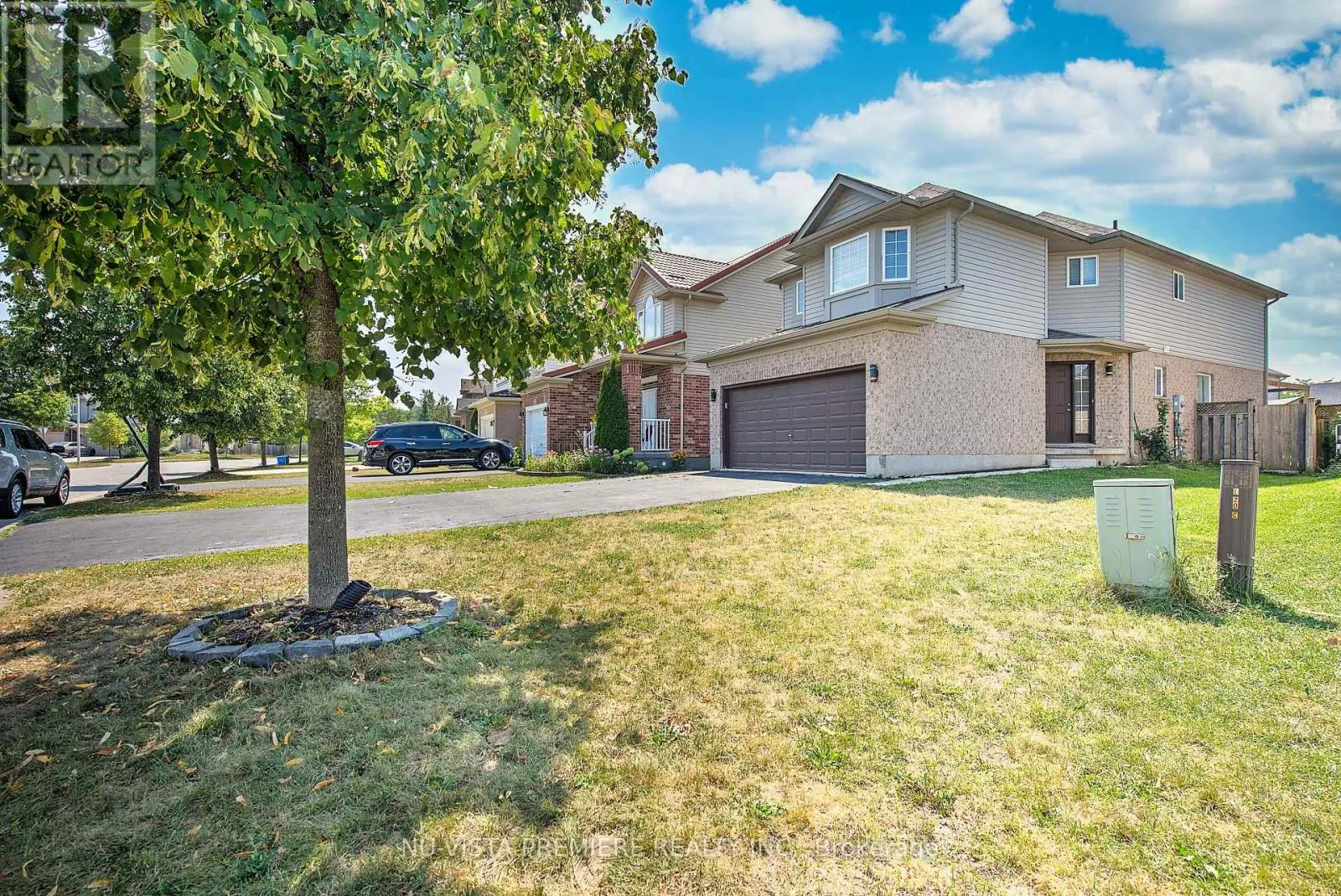 1046 CROSSCREEK CRESCENT